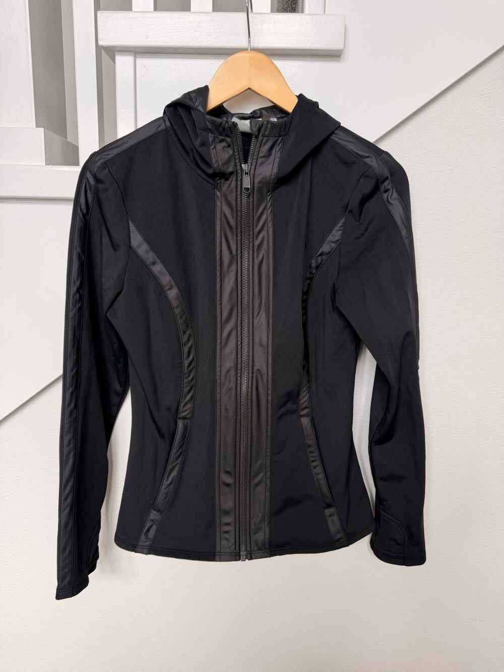 Athleta Verbier Jacket Black Size S Hooded Full Zip Fleece Lined Athleisure